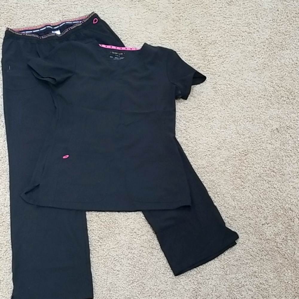 Black HeartSoul Scrub Set